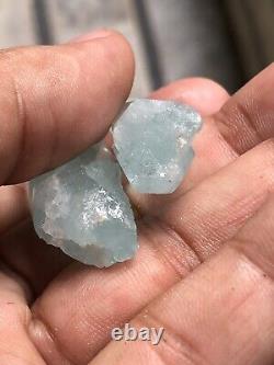 130 Carats-2 Pièces Béryl. Var'Aquamarine Crystal de la Vallée de Skardu, Pakistan.