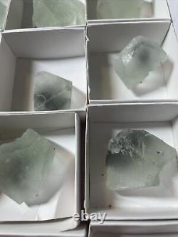 29 Pièce Fluorite Verte Xiang Hualing Mineral Specimen Lot De Gros Hunan Prov