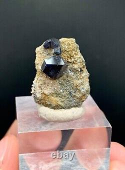 456 Grammes 10 Pièces de Cristaux d'Anatase sur Matrice de Balouchistan Pakistan