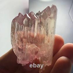 57 grammes de magnifique cristal de Kunzite terminé en provenance d'Afghanistan.