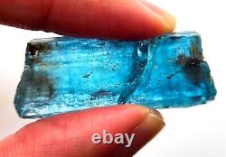 66 Carat Cristal Aquamarine En Deux Pièces Okene, Beryl Nigeria Grande Couleur