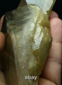 Astrophyllite Inclus Cristal Quartz D'or, Pièce Esthétique Pour La Collection- Pk