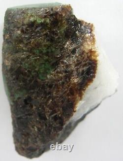 Belle Pièce De Spécimen D'émeraude Avec Mica & Calcite De Chitral Pakistan