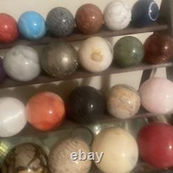 Belle collection que j'ai achetée en 2013, collection de cristaux en sphère