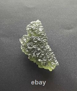 Besednice Moldavite Crystal 13.19grams/65.95ct Grande Pièce Collectrice De Haute Qualité