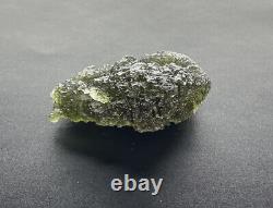 Besednice Moldavite Crystal 13.97gr/69.85ct Grande Pièce Collectrice De Haute Qualité