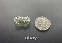 Besednice Moldavite Regular Grade Pièce 2,63 Grammes 13,15 Ct Tektite Cristal