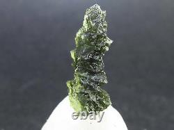 Besednice Moldavite Tektite Pièce Brute De République Tchèque 0,8 10,90 Carats