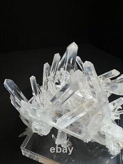 Cluster de quartz clair d'une pureté immaculée de Cabiche, Boyaca, Colombie - Pièce maîtresse