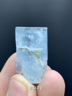 Cristal d'aigue-marine naturel de Skard, 8 pièces