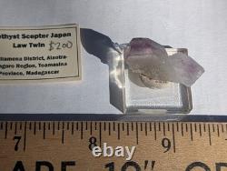 Cristaux Jumeaux Terminés en Améthyste du Japon Andilamena, Madagascar Rare