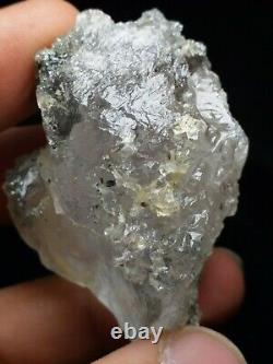Cristaux de quartz transparents entièrement gravés magnifiques morceaux de Skardu, SB11