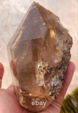 DT Quartz Fumé Cristal Avec Belle Formation Une Pièce de Collection #1222grammes
