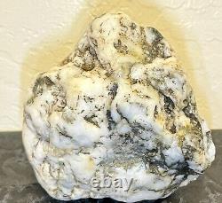 Échantillon de quartz cryptocrystallin étonnant