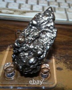 Énorme 120 Gm Campo Del Cielo Meteorite Crystal! Piece Grande Grande Taille Avec Support