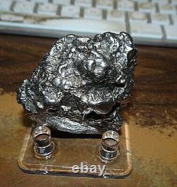 Énorme 192 Gm Campo Del Cielo Meteorite Crystal! Grande Grande Taille De Morceau Avec Le Stand