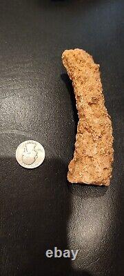 Énorme morceau de fulgurite, pierre de foudre, trouvé à Sedona en Arizona, très rare.