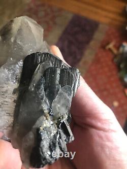 Ferberite xtls sur Quartz, Kara Oba, Kazakhstan, pièce historique, ex Wim Klein