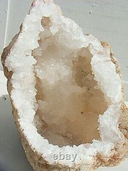 Grotte En Cristal Géode Naturel 4,5 KG Pièce Stupéfiante