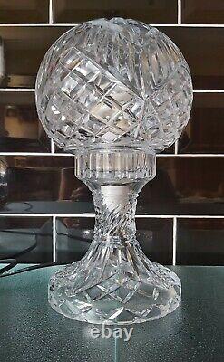 Impressionnant Verre Vintage Coupé Cristal Art Déco 2 Pièces Mushroom Globe Lampe De Table