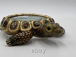 Jay Strongwater Swarovski Crystal Turtle Forme Grossissant Pièce De Bureau En Verre