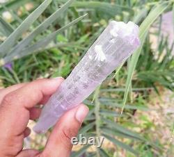 Kunzite Terminé Natural Beautiful Crystal (pièce De 50 Grammes) D’afghanistan