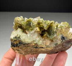 Lot de 15 pièces ! Quartz avec épidote de la province de Hakkri, Turquie