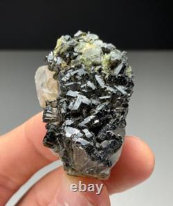 Lot de 15 pièces ! Quartz avec épidote de la province de Hakkri, Turquie