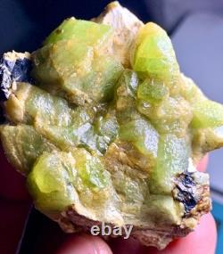 Lot de 15 spécimens de cristaux de péridot vert naturel provenant du Pakistan