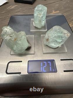 Lot de 3 spécimens de cristaux d'aigue-marine