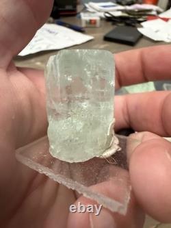 Lot de 3 spécimens de cristaux d'aigue-marine