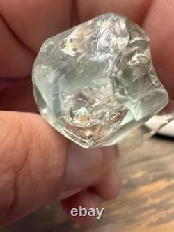 Lot de 3 spécimens de cristaux d'aigue-marine