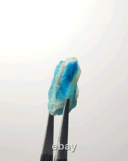 Lot de 4 pièces de cristal d'euclase (20 ct)