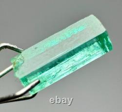 Lot de Cristaux Émeraude Verts Panjshir Top @AFG. 5 Pièces 8,8 Carats