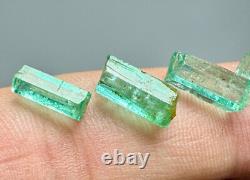 Lot de Cristaux Émeraude Verts Panjshir Top @AFG. 5 Pièces 8,8 Carats