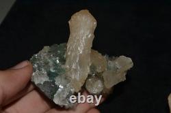 Lot de minéraux en gros de 8 pièces Stilbite sur Heulandite verte (Inde)