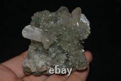 Lot de minéraux en gros de 8 pièces Stilbite sur Heulandite verte (Inde)