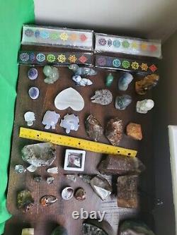 Lot en gros de roches fossiles minéraux cristaux 200 pièces