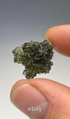 Pièce de collection de MOLDAVITE 2.78g qualité TOP #RM235