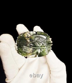 Pièce en quartz naturel vert du scarabée égyptien porte-bonheur avec l'Œil de Râ