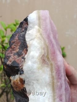 Spécimen minéral massif en aragonite rose naturelle brute de 4 kg rare