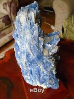 Superbe Immense Spécimen Bleu Cyanite, 4,3 Kg, Grande Pièce De Déclaration