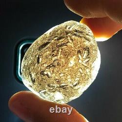 Tektite Colombianite Qualité Haute 1 Piece 44,4 Grammes / 1,56 Oz