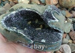 Uruguay Minuit Améthyste Geode Calcite Cristal Sparking Pièce D'affichage 4lb14.3oz